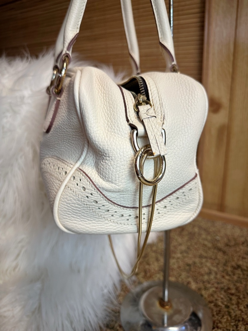 Dooney & Bourke Cream Pebbled Leather Satchel with Gold Hardware - Picture 5 of 13